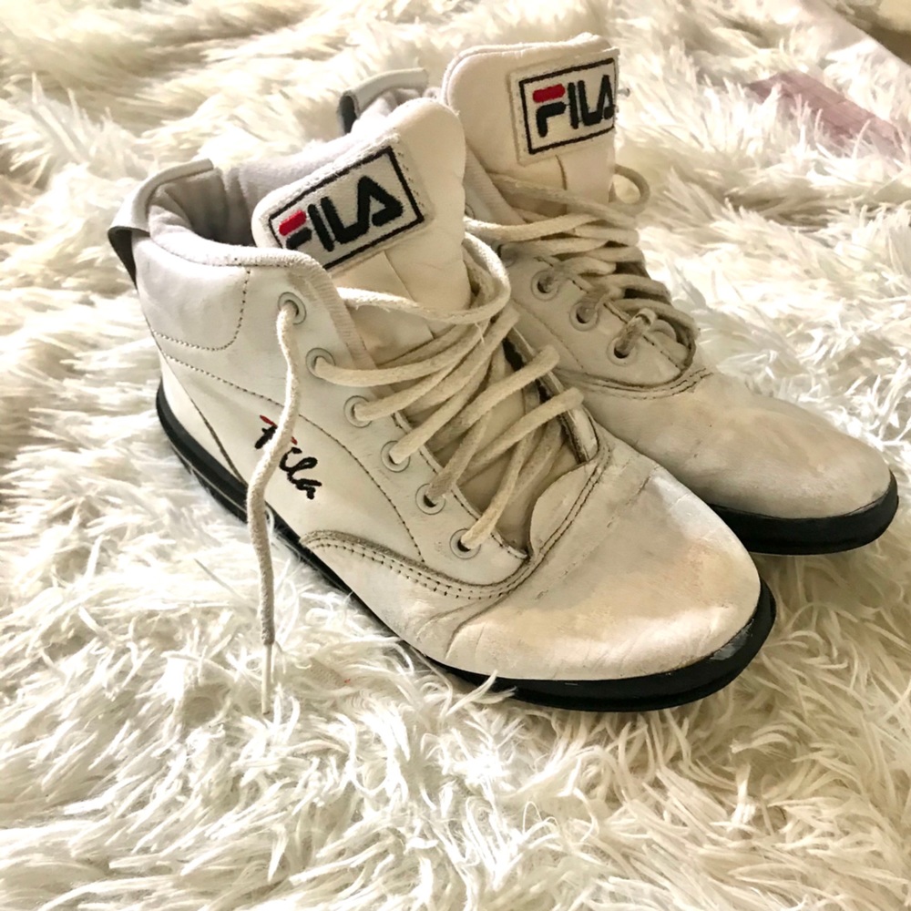 ✨SALE✨ Vintage FILA high tops